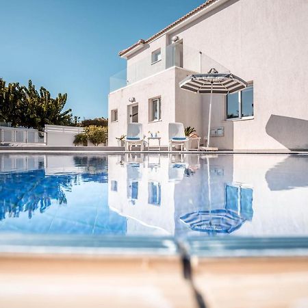 Villa Hibiscus Протарас Экстерьер фото