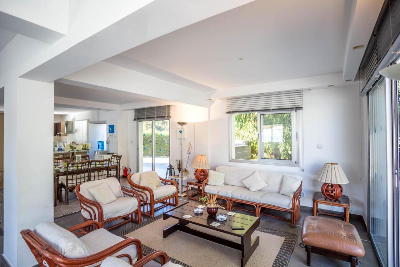 Villa Hibiscus Протарас Экстерьер фото