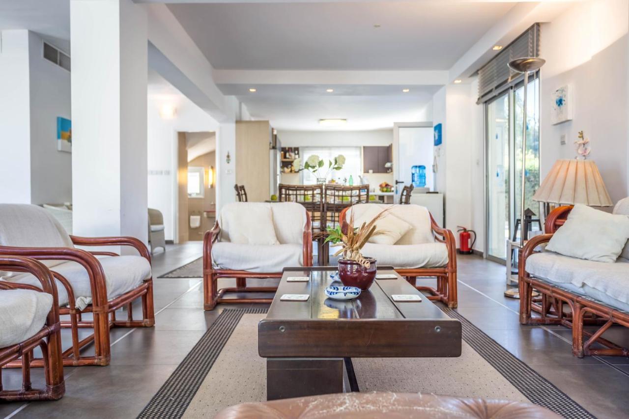 Villa Hibiscus Протарас Экстерьер фото