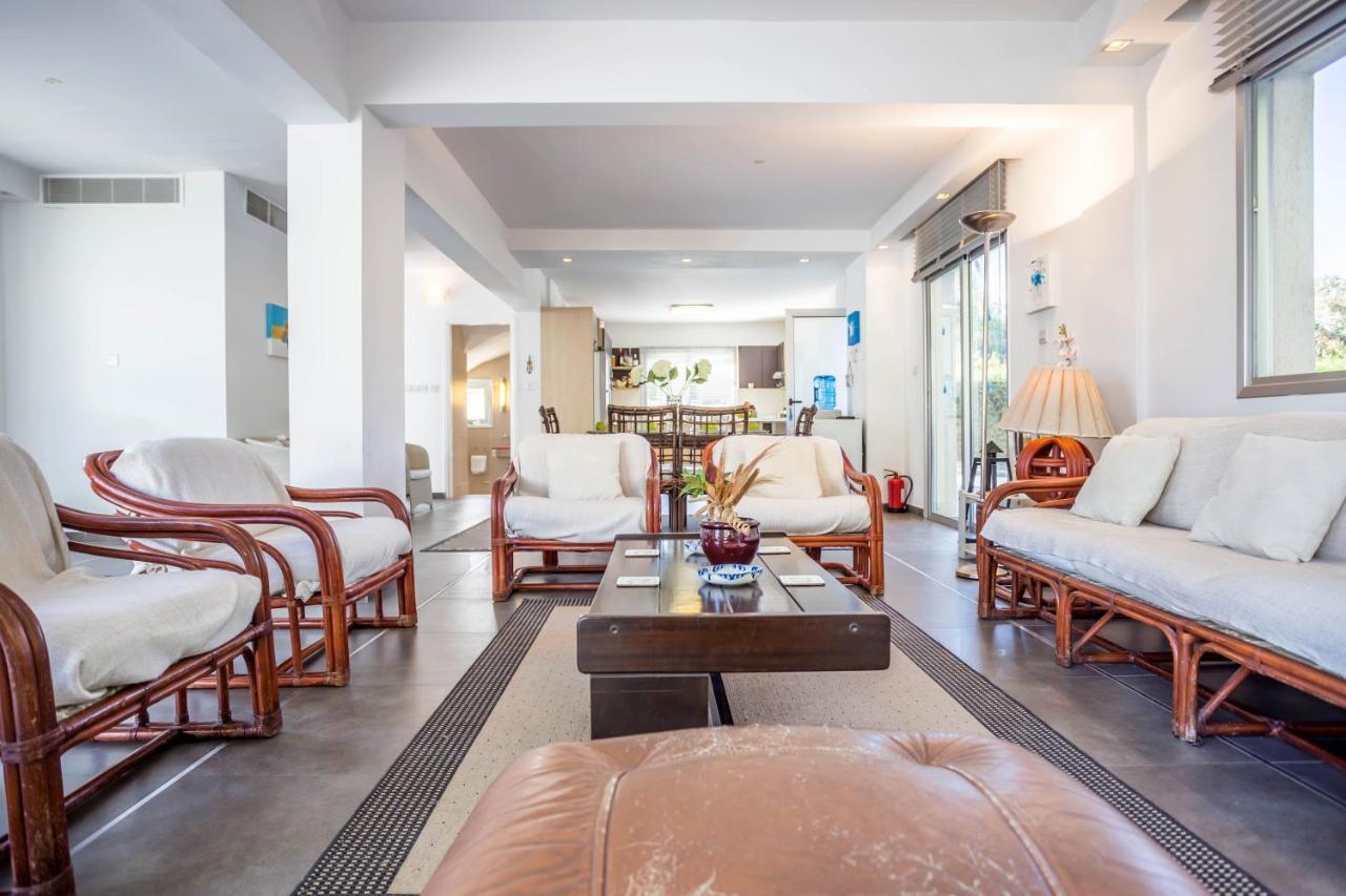 Villa Hibiscus Протарас Экстерьер фото